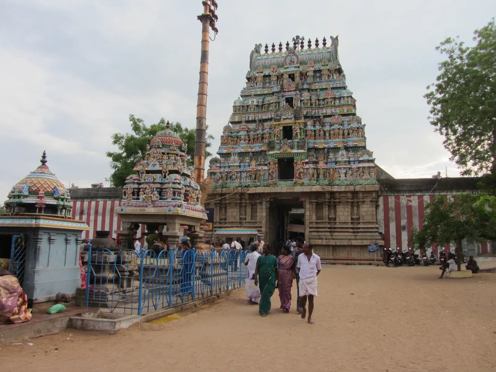 Tirunageshwaram Naganathar Temple gopuram